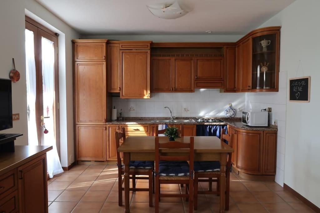 Casa Rene: Appartamento In Franciacorta Castegnato エクステリア 写真